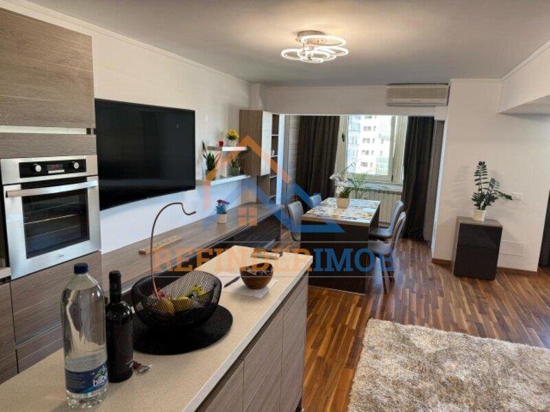 Unirii Apartament 2 camere 77 mp utili 2 bai ideal investitie sau locuit