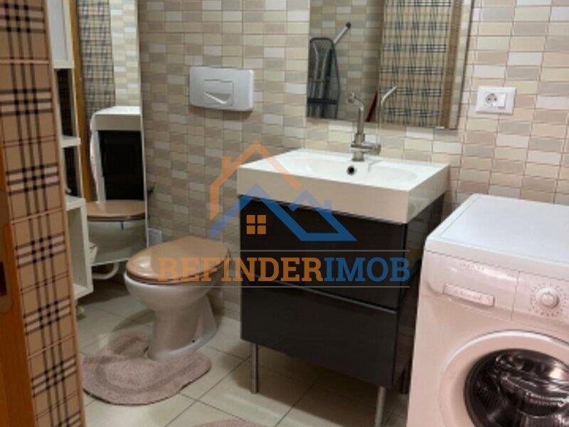 Unirii Apartament 2 camere 77 mp utili 2 bai ideal investitie sau locuit